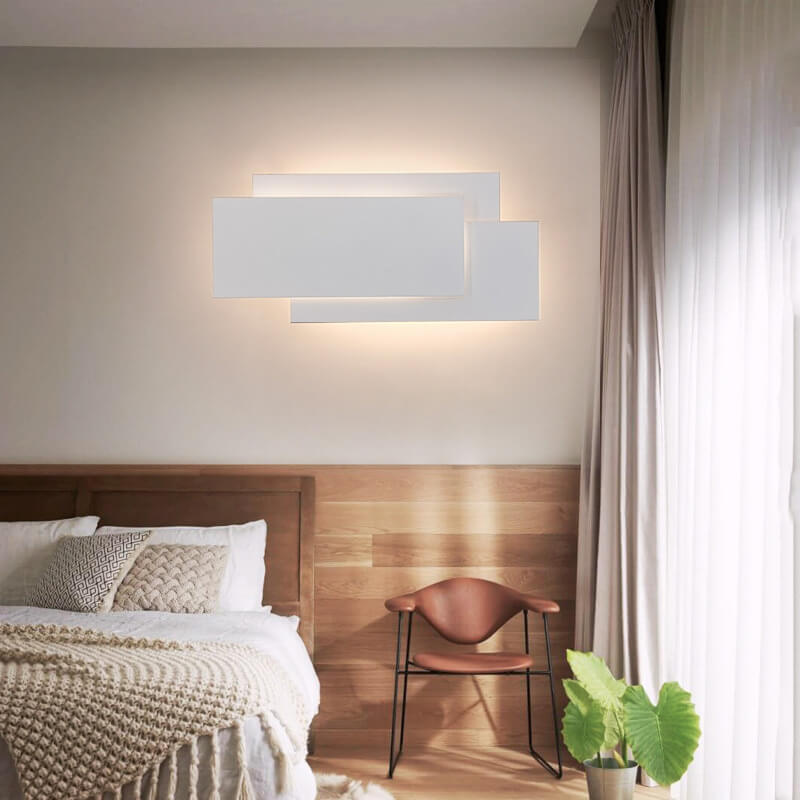 Minimalistische vierkante, gestapelde LED-wandlamp van aluminium