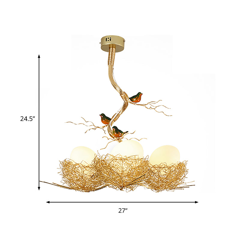 Gouden Hanglamp met Melkwit Glazen Bol en Vogels