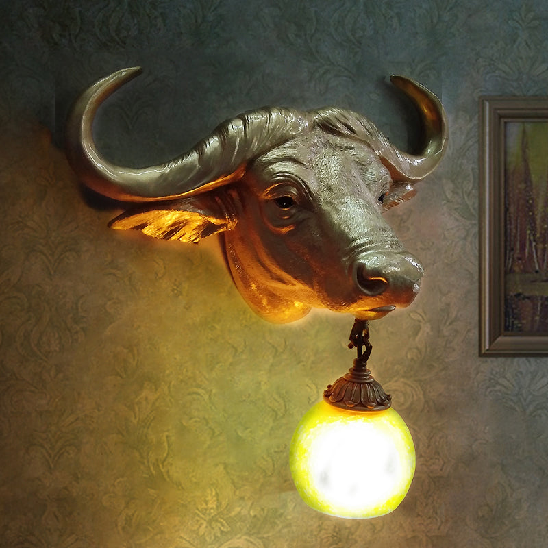 BuffaloGlow - Gouden Wandlamp met Kristallen Bol