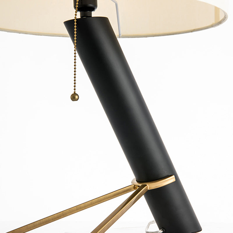 Minimalistische Tafellamp met Statief - Zwarte Metalen Lamp met Ronde Stoffen Kap