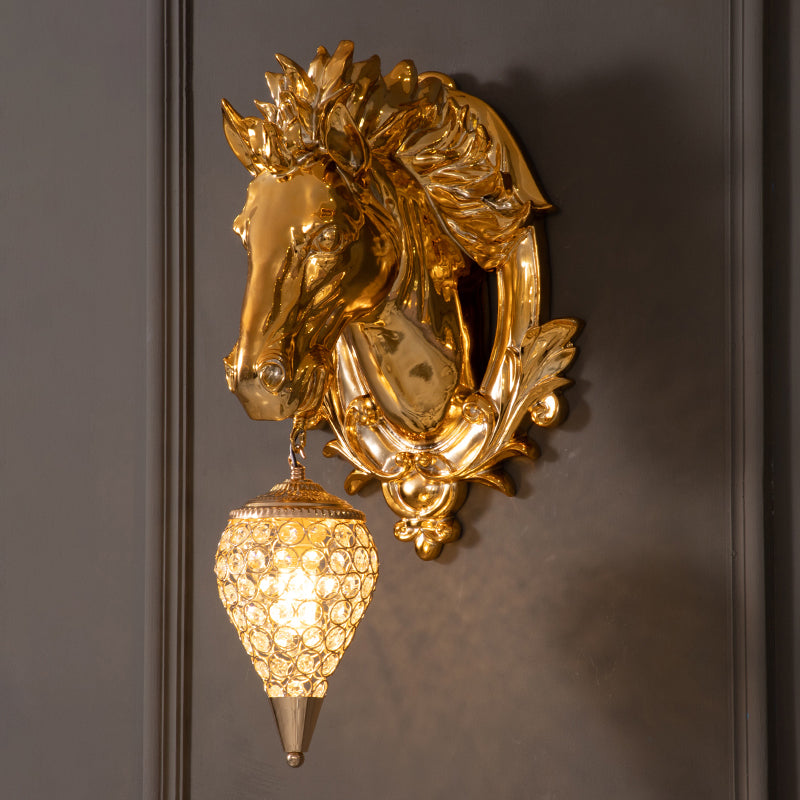 Brass Horse Sconce - Vintage Wandlamp met Kristallen Schaduw