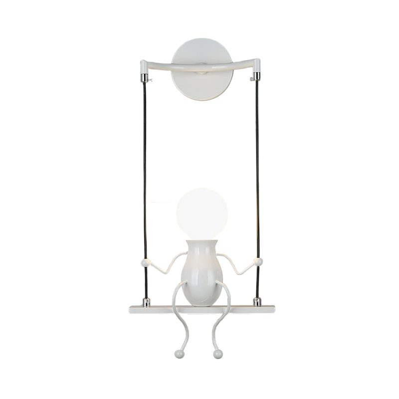 SwingDesign - Moderne wandlamp met schommelend figuur