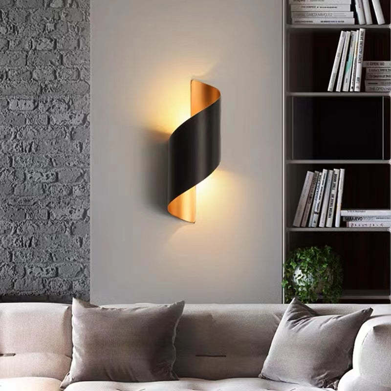 Orr Modern LED Wandlamp, Spiraal, Binnen, Wit/Zwart, Metaal