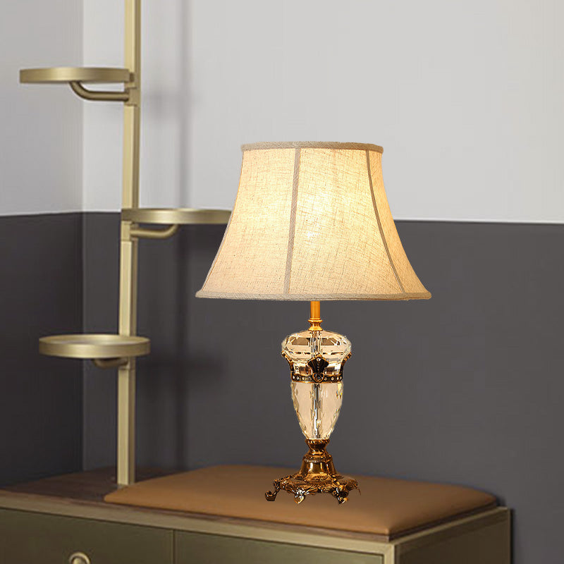 Moderne Kristallen Nachtlamp - Gebogen Stoffen Tafellamp in Beige