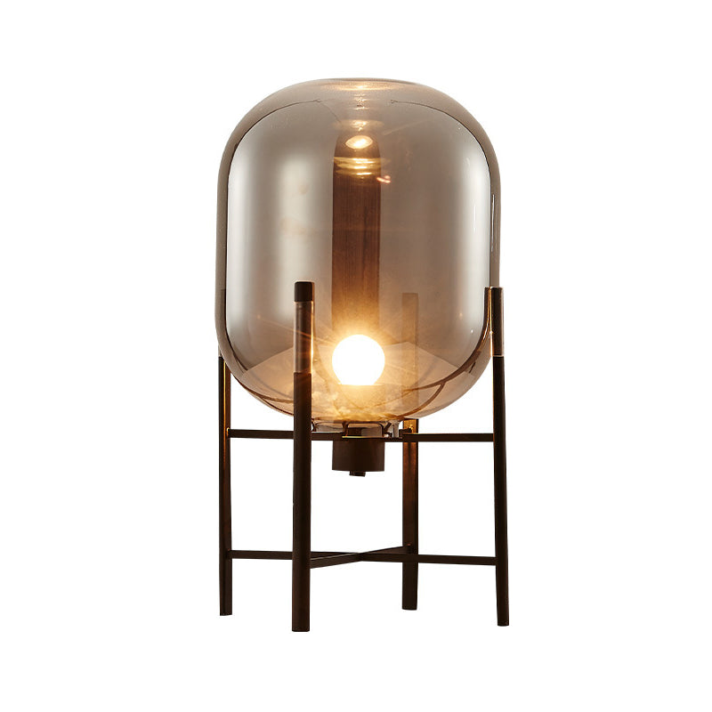 Moderne Ovale Nachtlamp - Rookgrijs/Cognac Glazen Kap met Verticale Metalen Basis