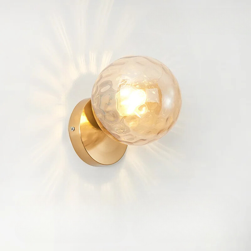 GoldLicht - Moderne Gouden Wandlamp Met Glazen Bol