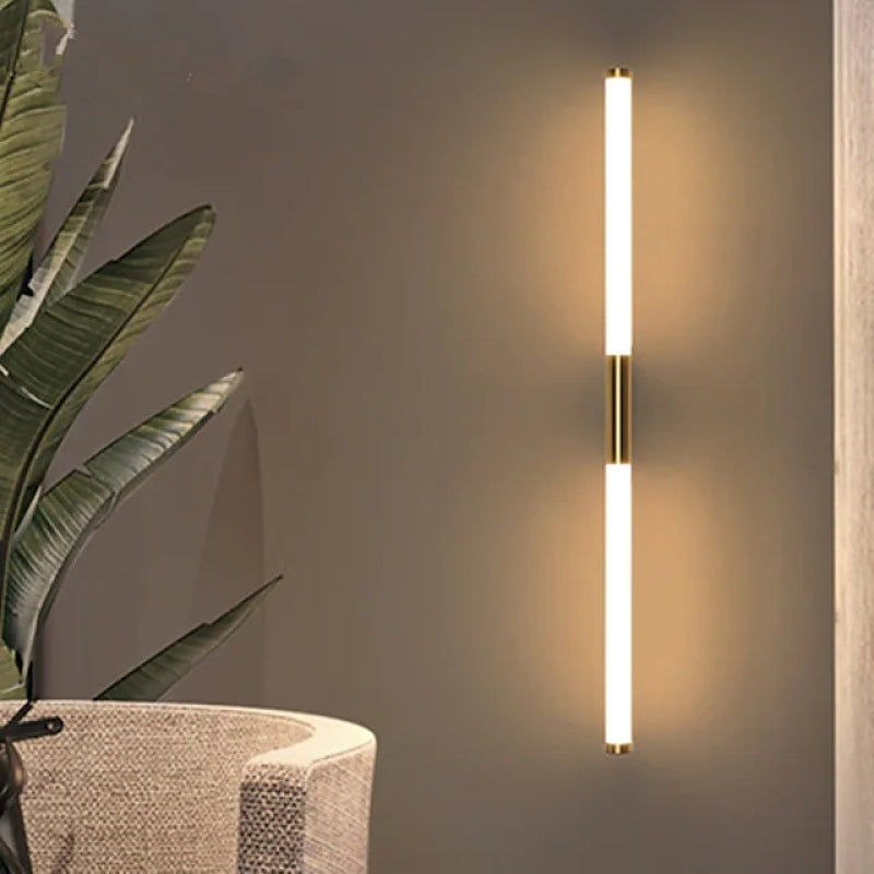 Leigh Eenvoudige Moderne Lineaire LED Wandlamp Wit-Goud Slaapkamer Metaal