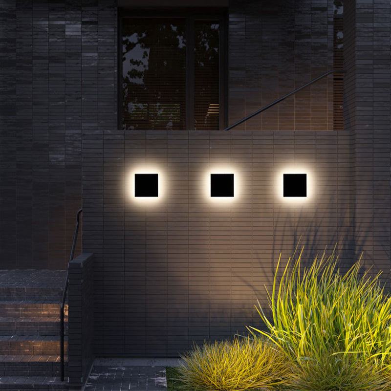 LunaGlow - Minimalistische LED Wandlampen Zwart Metaal voor Tuin en Hal