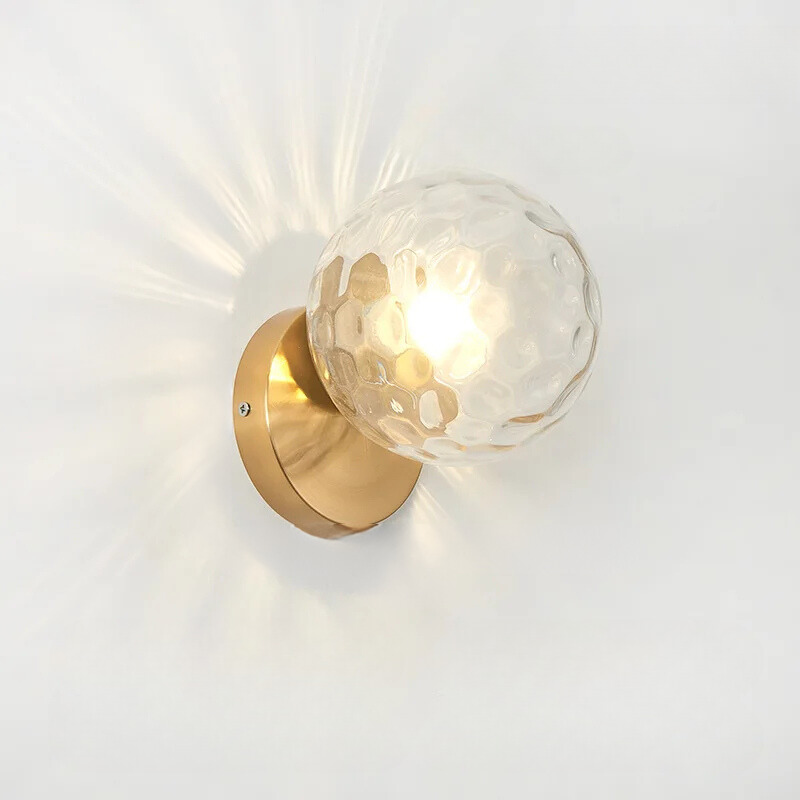 GoldLicht - Moderne Gouden Wandlamp Met Glazen Bol