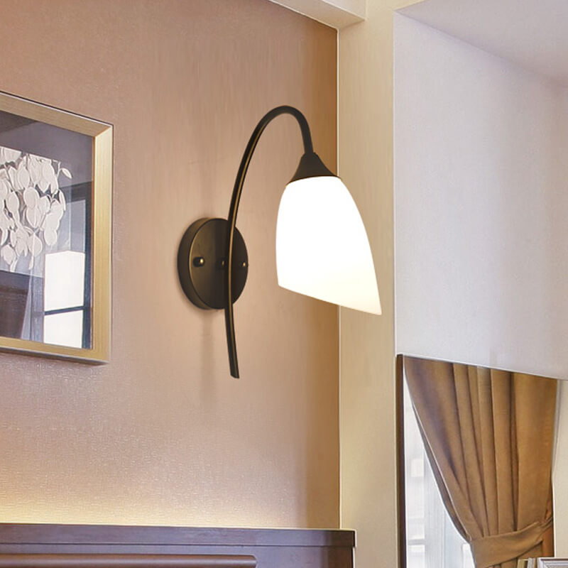 GloeiGlow - Moderne schuine, klokvormige wandlamp met arm