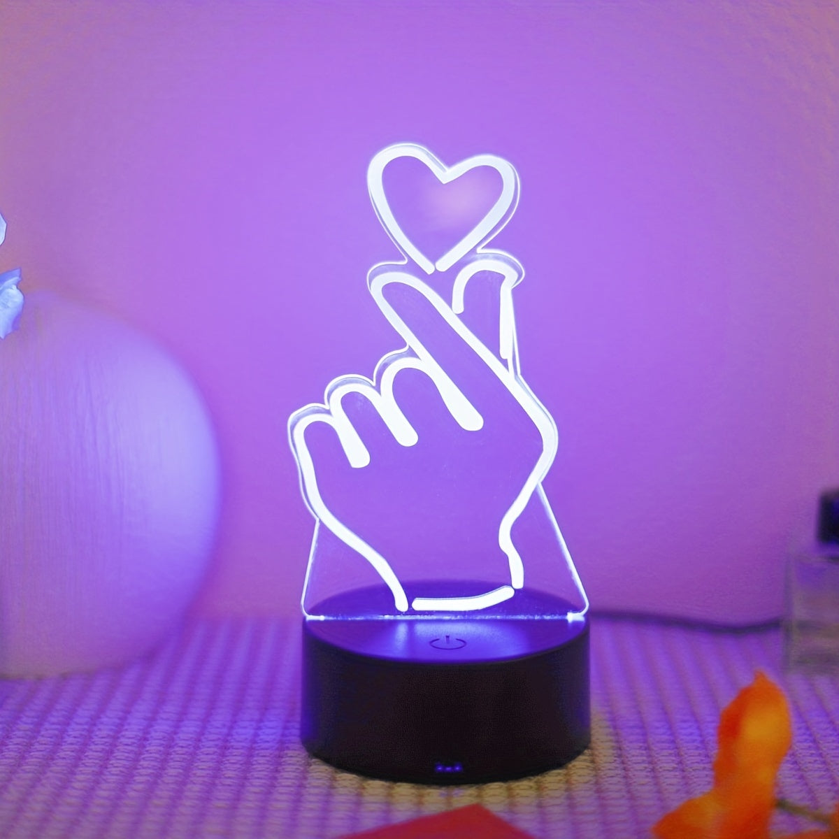 IllumiHeart - 7-kleuren LED Nachtlampje met Touchbediening