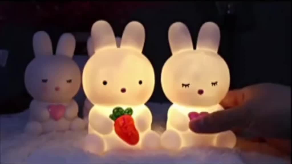 BunnyGlow - Schattige Konijnenlamp met LED Licht voor Decoratie en Nachtverlichting