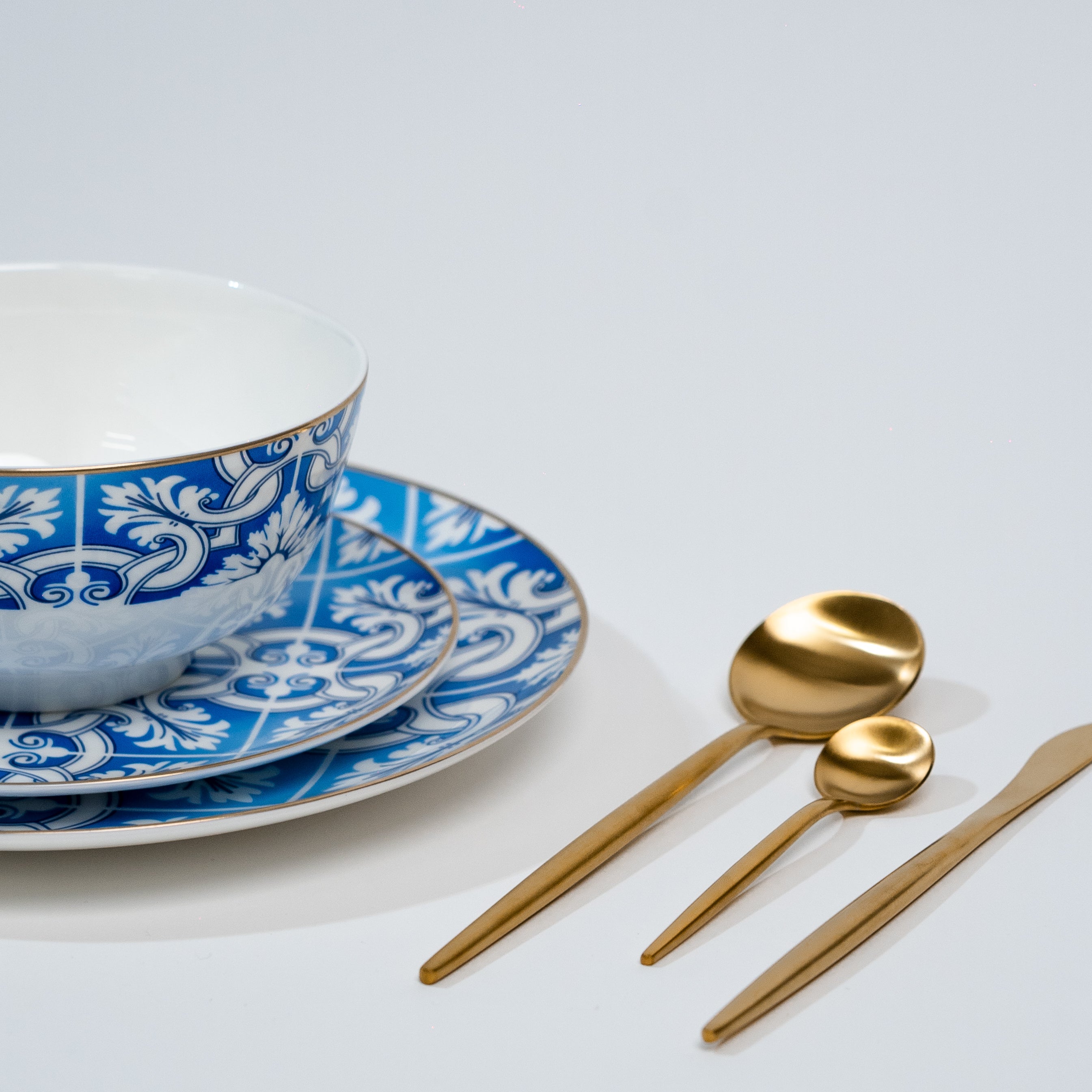 Blauw en Wit met Gouden Rand Bordenset