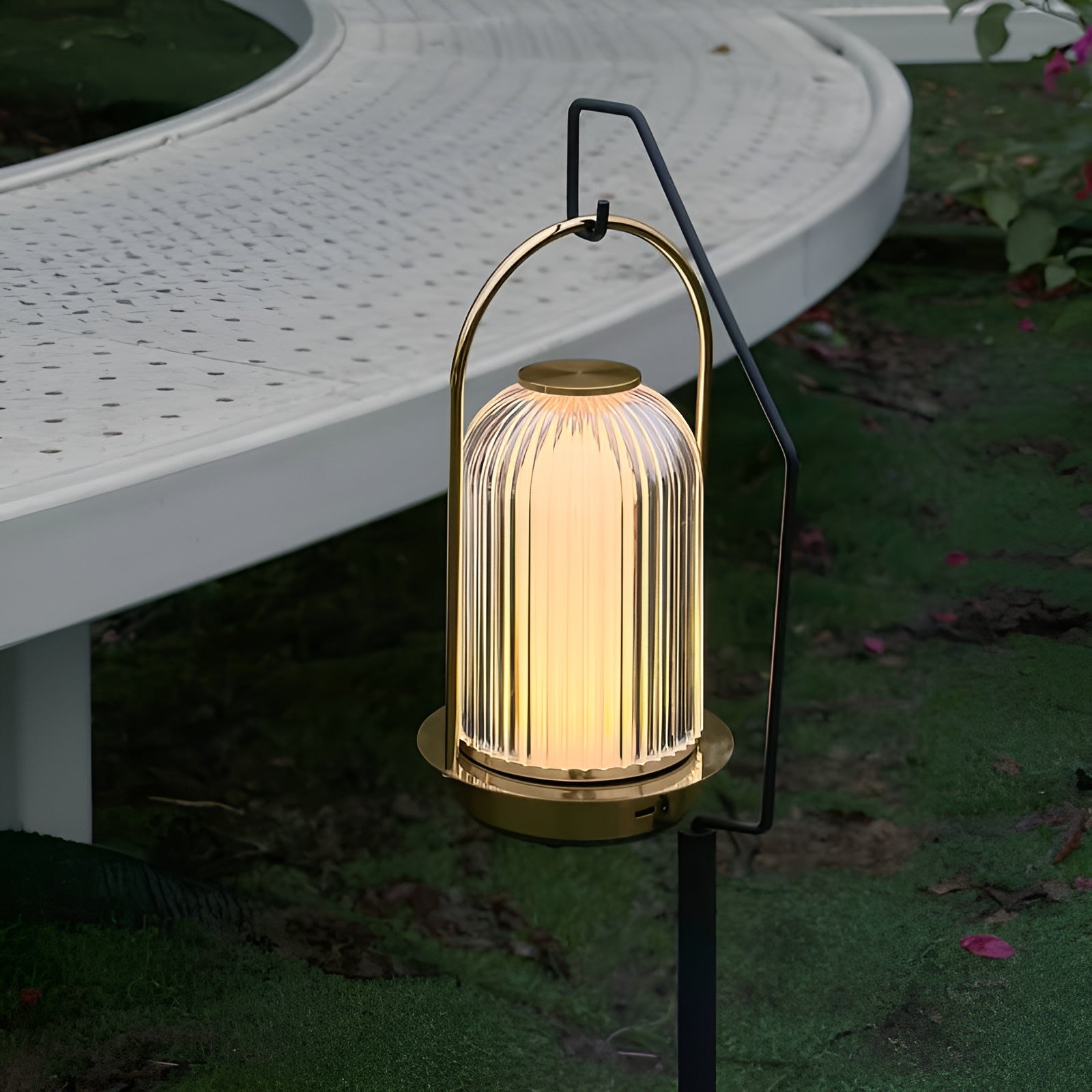 IllumiFlex Draagbare Acryl Tafellamp - Ideale lamp voor camping en thuisgebruik met touchbediening