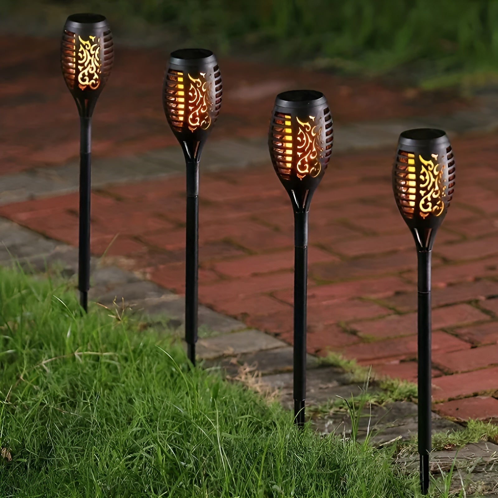 TorchLit - IP65 Waterdichte Solar Buitenverlichting met Flikkerende Vlam