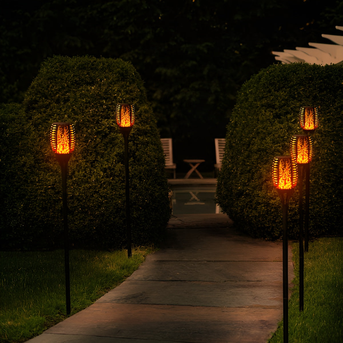 TorchLit - IP65 Waterdichte Solar Buitenverlichting met Flikkerende Vlam