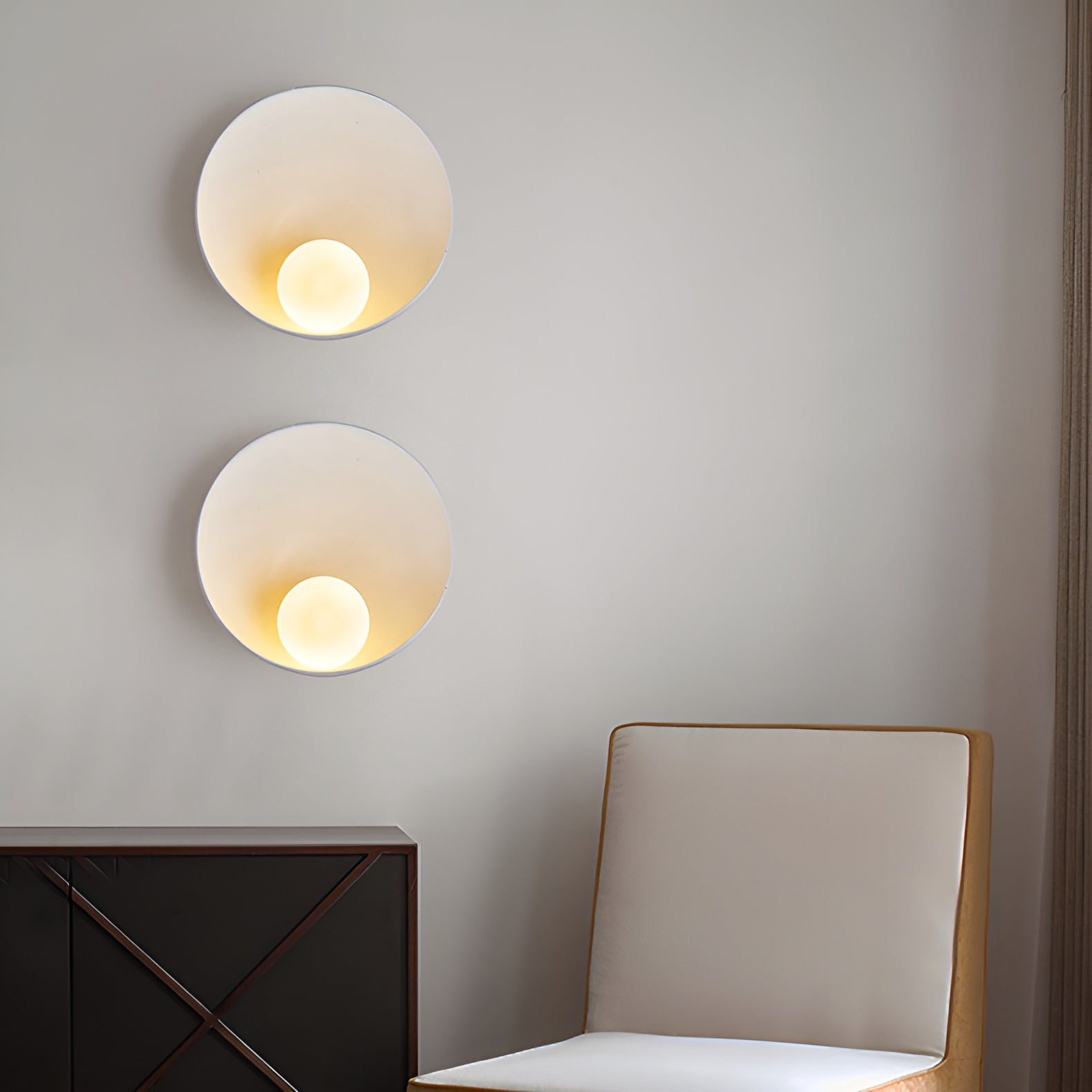 White Pearl Lamp - Witte Wandlamp met Wabi-Sabi Design