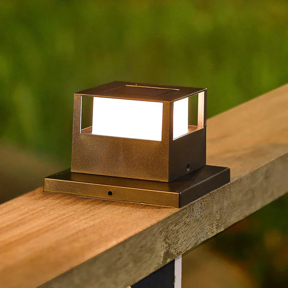 SolarGlow – LED Solar Kolomlamp voor Buiten – Weerbestendige & Energiezuinige Tuinverlichting