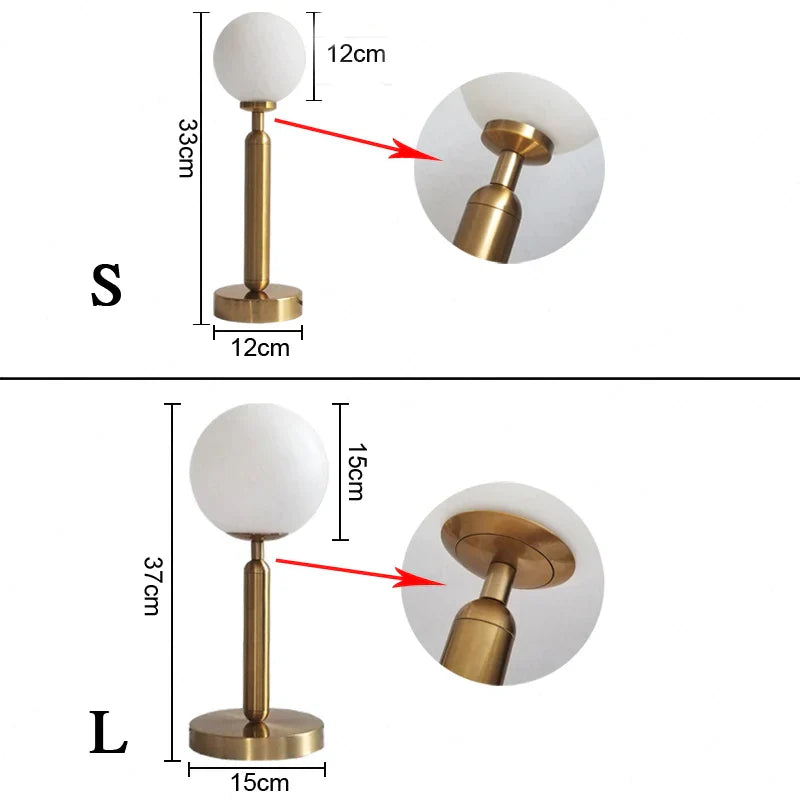 LuminousOrb - LED Glazen Bol Messing Tafellamp