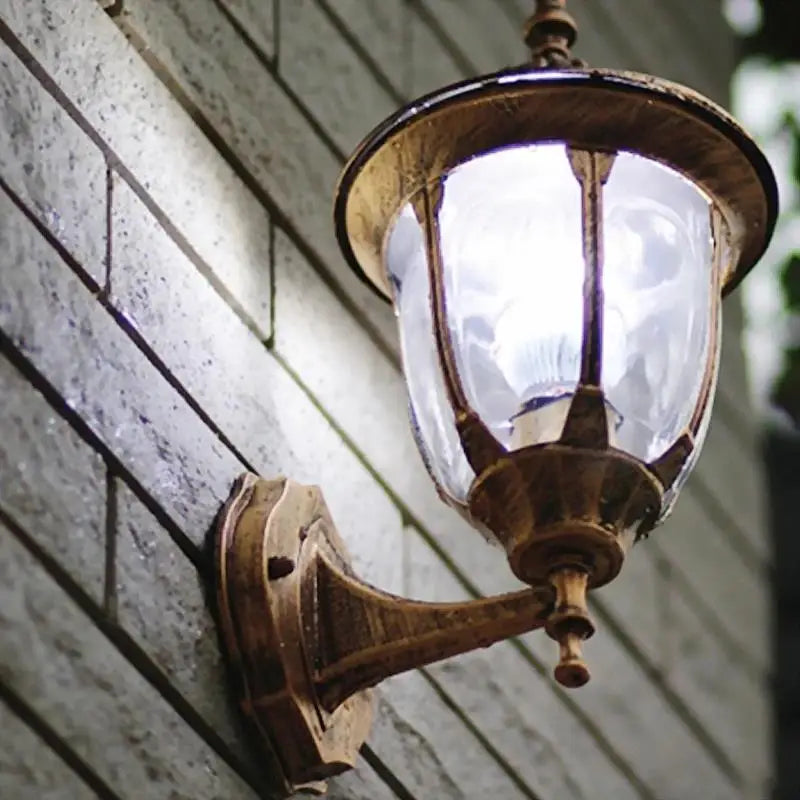 LumiRetro - Vintage Buiten Wandlamp – Tijdloze Retro Lantaarn voor Huis, Tuin en Terras