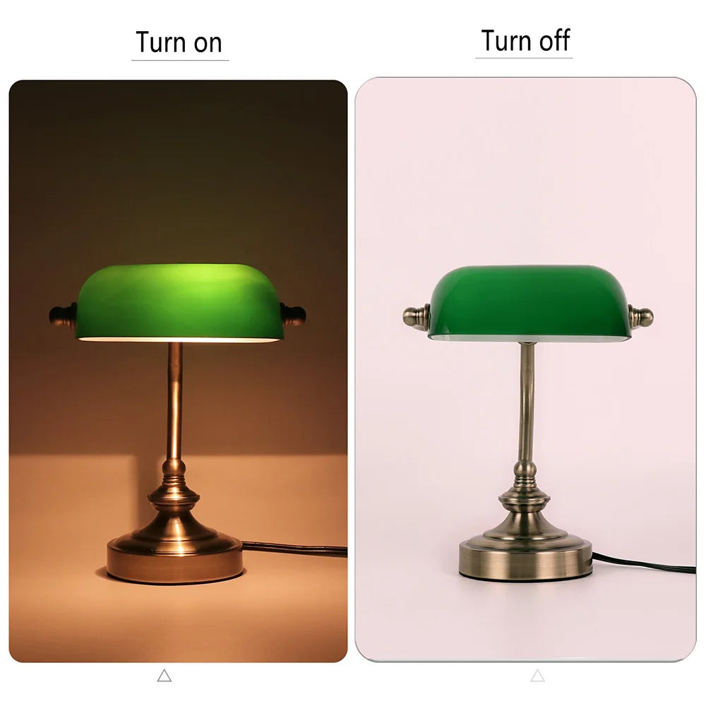 RetroCharm - Vintage Mini Bureau Lamp