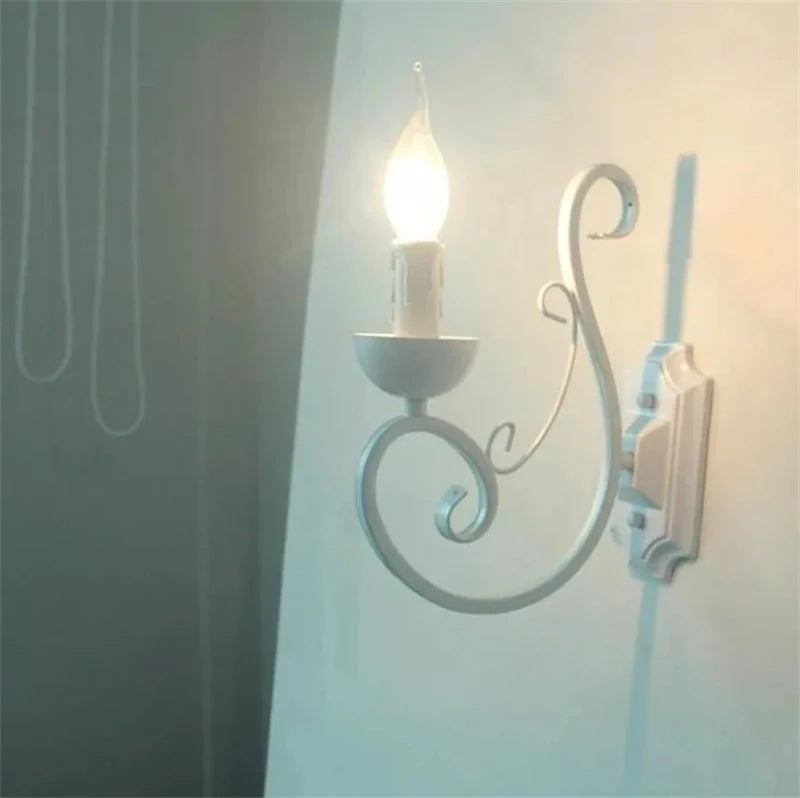 VintageGlow - Witte Metalen Muurlamp Met Kaarslicht E14