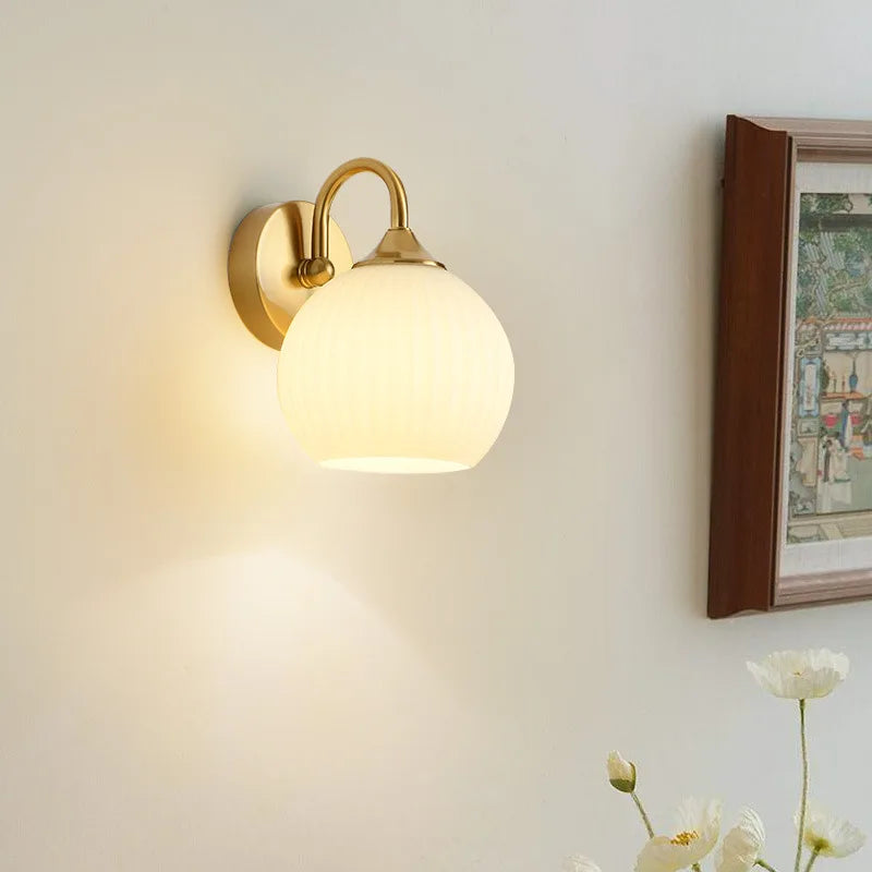 ModernWall - Nordic LED Wandlamp met Glazen Kap voor Sfeervolle Binnenverlichting