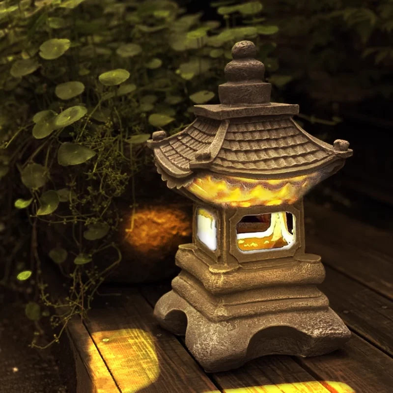 Japanese Garden Lantern – Weerbestendige Solar LED Buitenverlichting voor Zen Tuinen