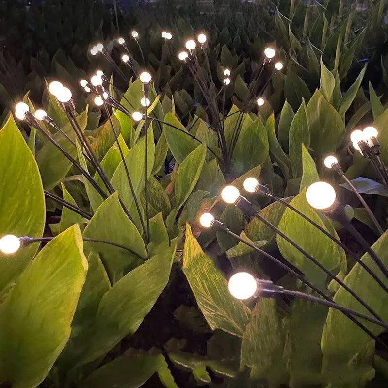 LumiFire - Solar Tuinlamp met Vuurvliegeffect – Driehoekige LED Buitenverlichting