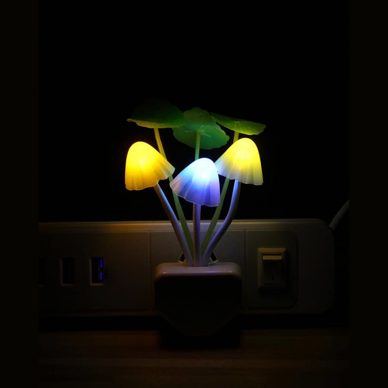 Sensor LED Nachtlamp - Kleurrijke Plug-in LED Paddenstoel Droomlamp