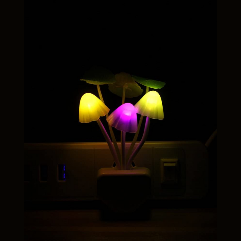 Sensor LED Nachtlamp - Kleurrijke Plug-in LED Paddenstoel Droomlamp