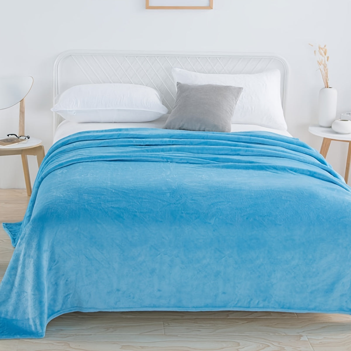 Luxe Effen Flanellen Fleece Deken - Hedendaags Stijl, Zacht en Comfortabel voor Bed en Interieur