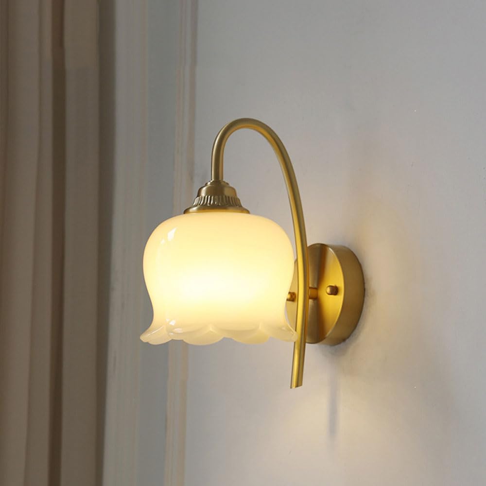 Elegante Koperen Glazen Wandlamp