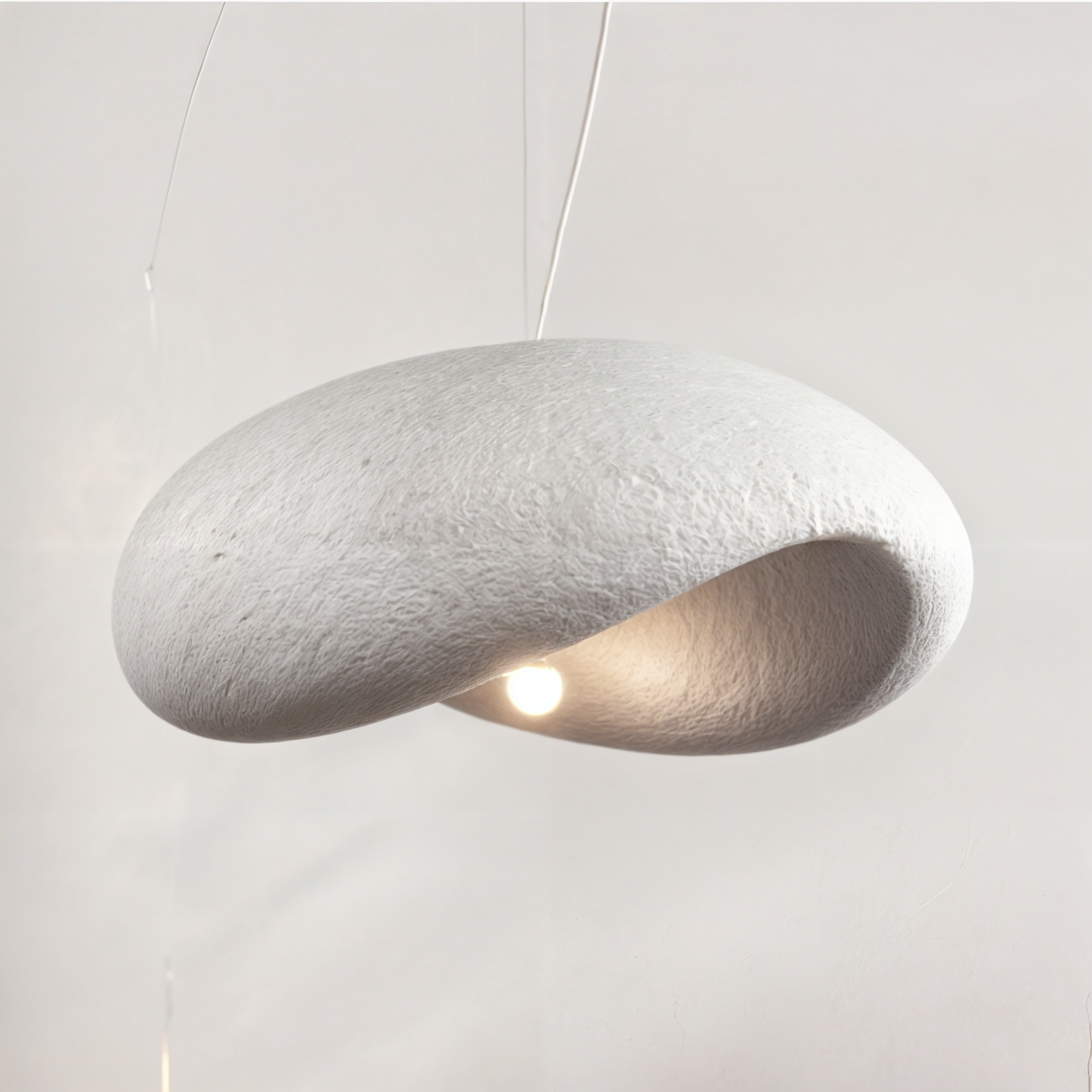 Anne Lamp - Minimalistische Resin Plafondlamp