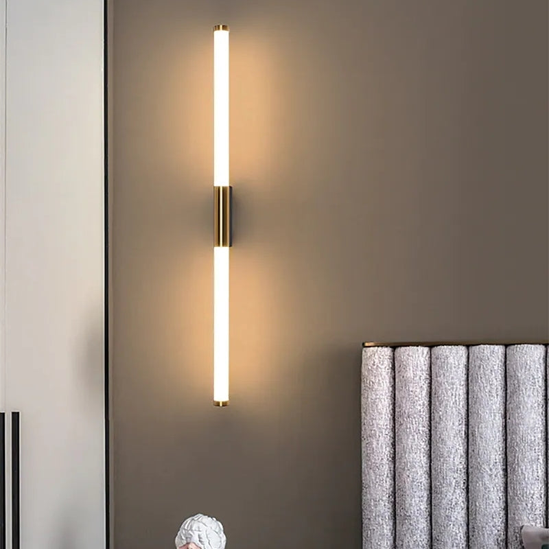 Leigh Eenvoudige Moderne Lineaire LED Wandlamp Wit-Goud Slaapkamer Metaal