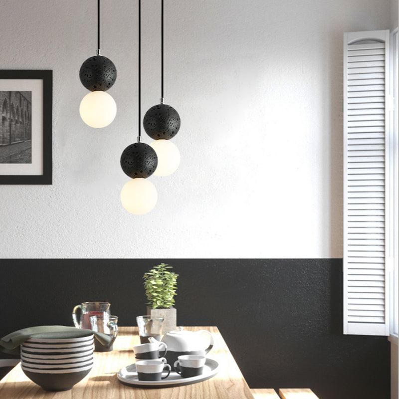 Aurora Kleine Moderne LED Hanglampen - Zwart en Wit Glas voor Eettafel