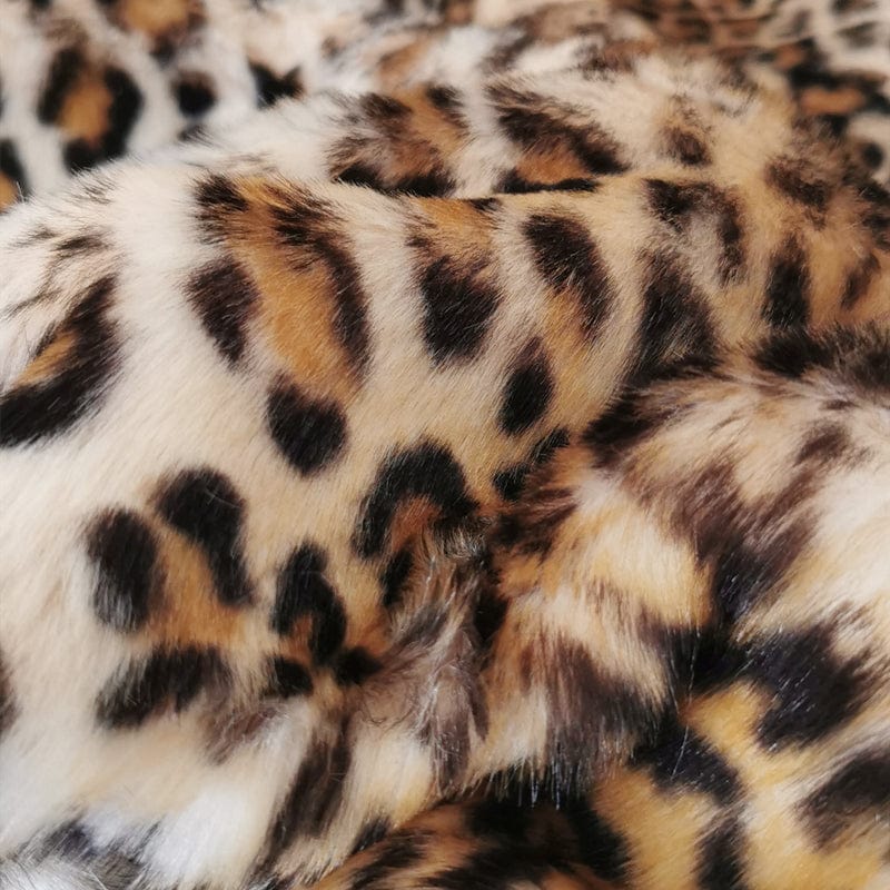 Fine Leopard Faux-Fur Dekentje